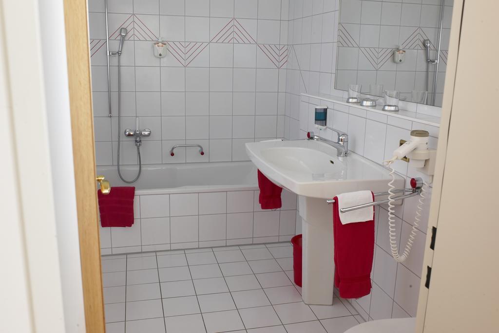 Kraeuterhotel Edelweiss Rigi Kaltbad Camera foto